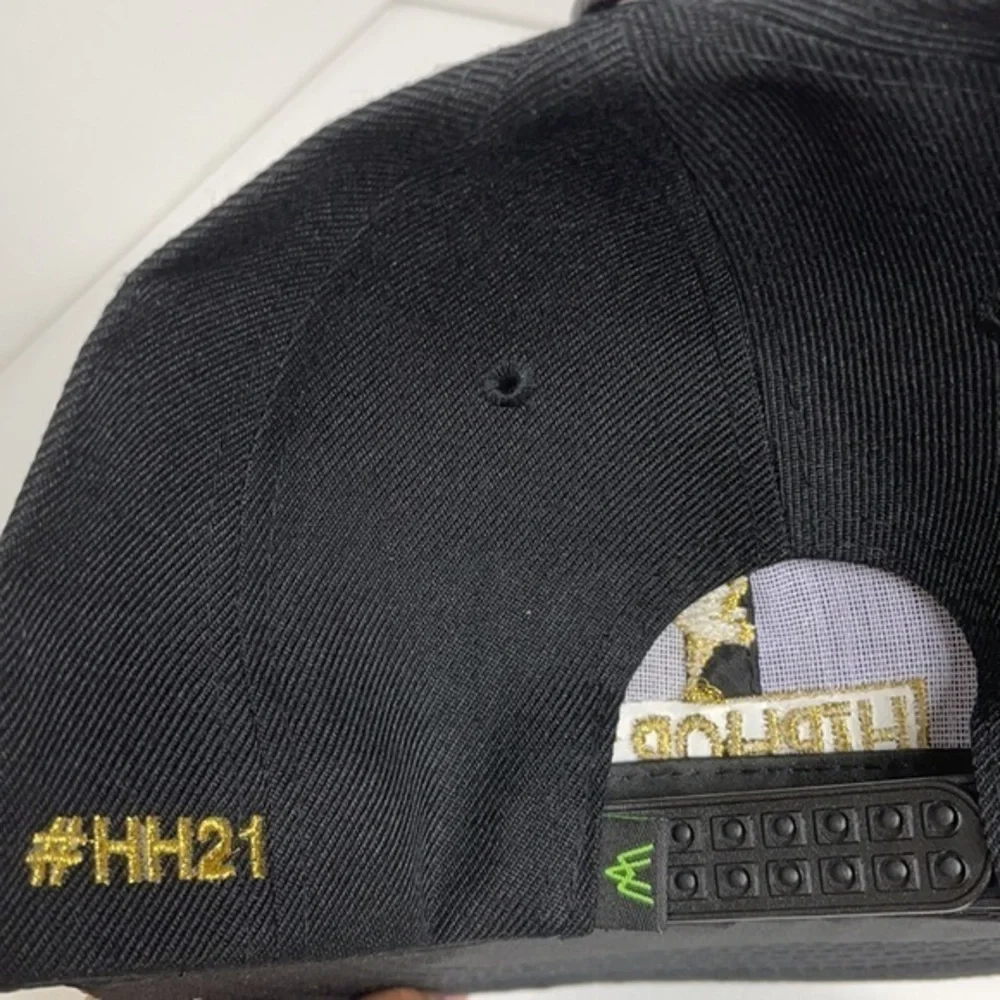 BLACK/GOLD HIPHOP21 FAUX ANIMAL SKIN SNAPBACK❗️